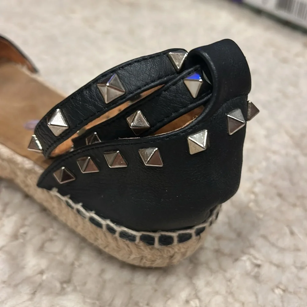 Maypol valentino women